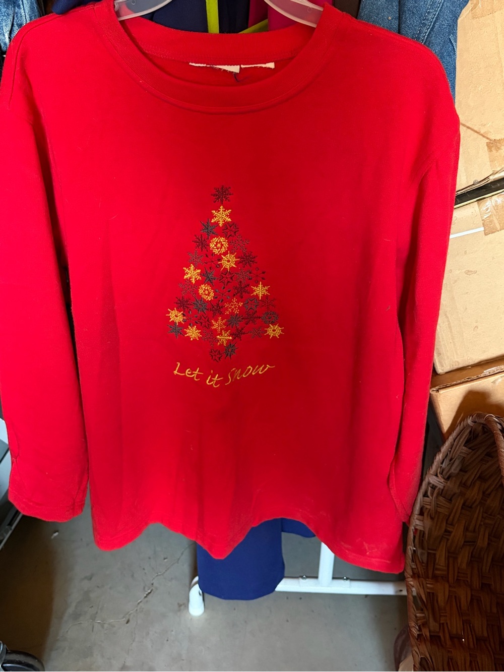 Women’s Vintage Christmas Top. Let It Snow. Christmas Tree.
